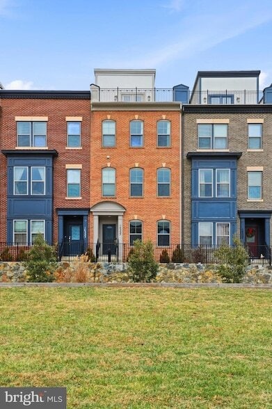 Photo - 14325 Potomac Heights Ln