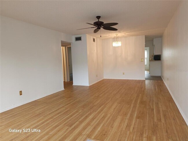 Photo - 2386 Sumatran Way Unit 44