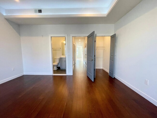 Photo - 1337 N Franklin St