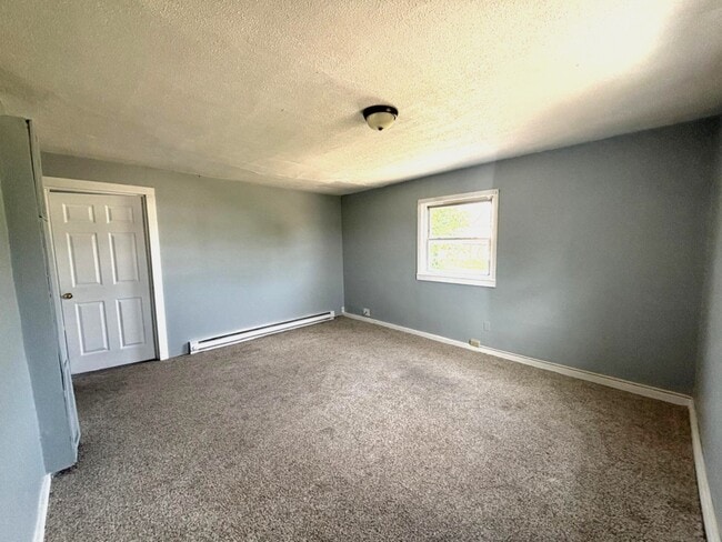 101 S Roosevelt Ave Unit 2