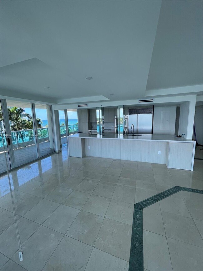 Photo - 5025 Collins Ave Unit 601