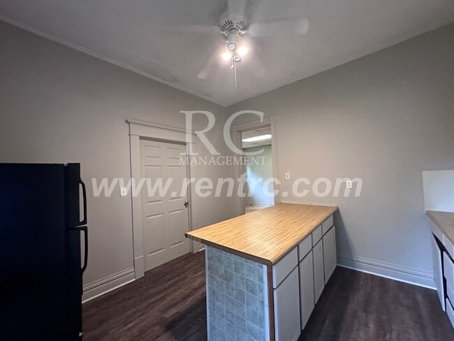 Photo - 705 Harmon-