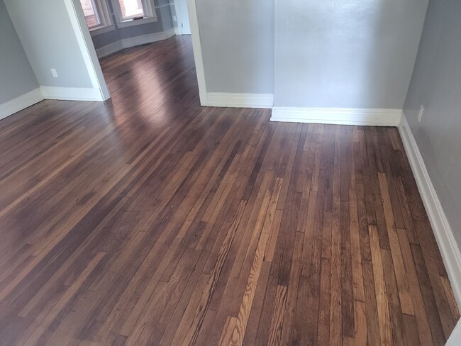 Photo - 3916 Clark Ave