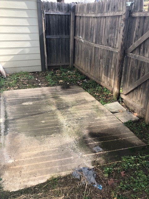 Building Photo - 3 bedroom condo by UNT