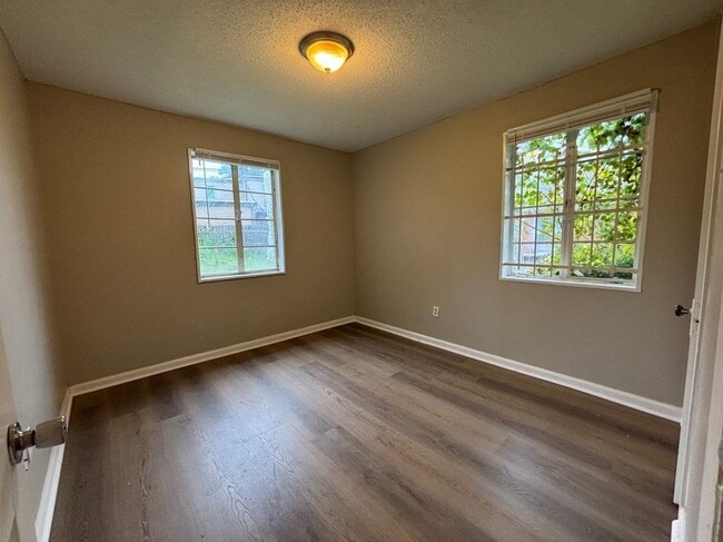Photo - 1802 Edmondson Ave