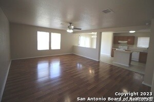 Photo - 9822 Barhill Bay