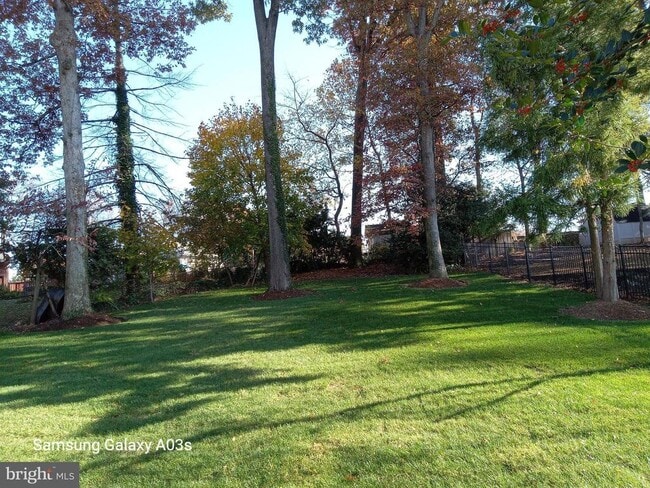 Photo - 7722 Elgar St