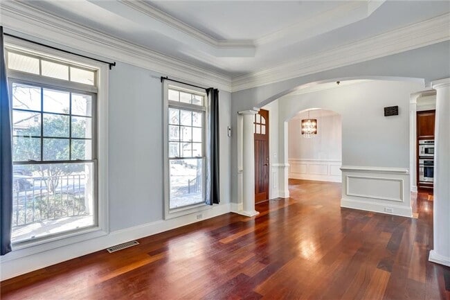 Photo - 1267 Francis St NW