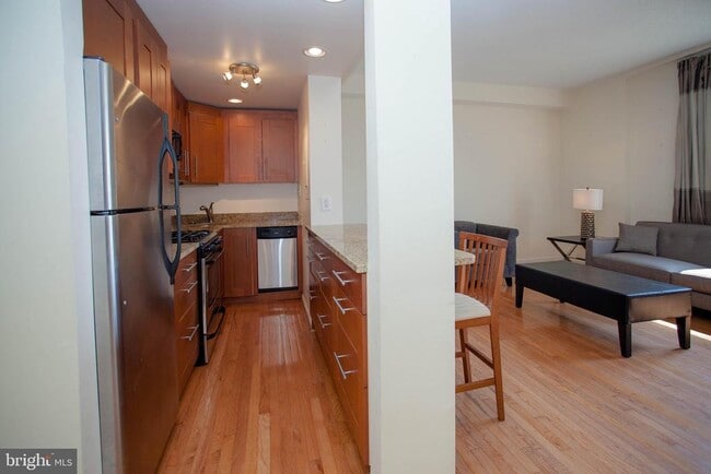 Photo - 1851 Columbia Rd NW Unit 600