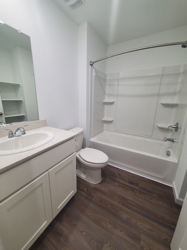 Photo - 1860 Yance Dr