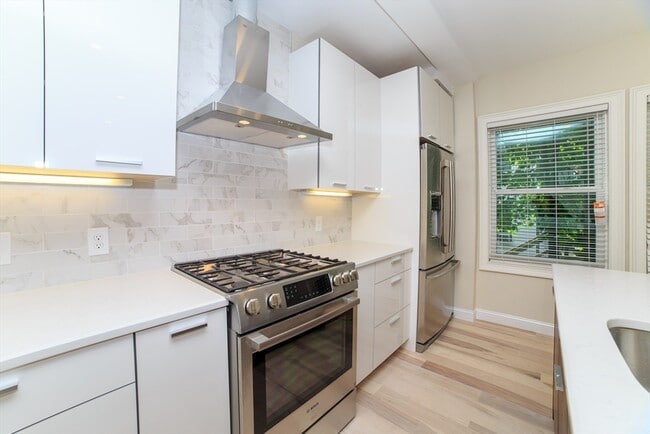 Photo - 189 I St Unit 1