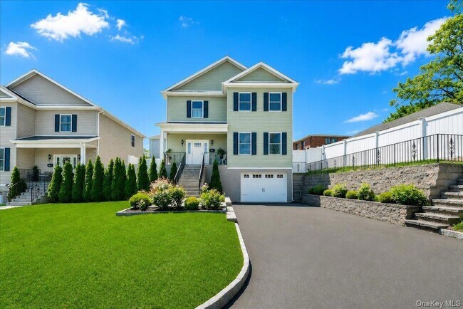 Photo - 12 Drake Pl