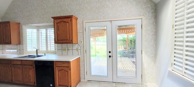 Photo - 2922 Double Lake Dr