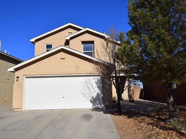 Building Photo - Cozy 3 Bedroom 2.5 Bathroom Home In Ventana Ranch!