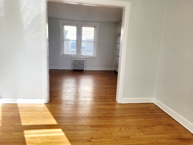 Photo - 1611 Hampton Blvd Apartamento Unidad A5