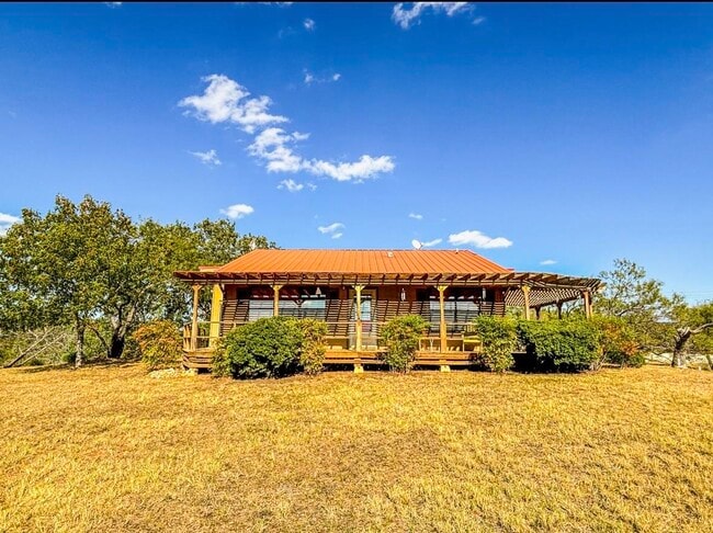 Photo - 209 Crest Dr