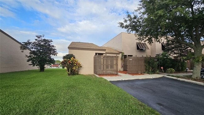 Building Photo - 1189 NW 122nd Terrace Rental