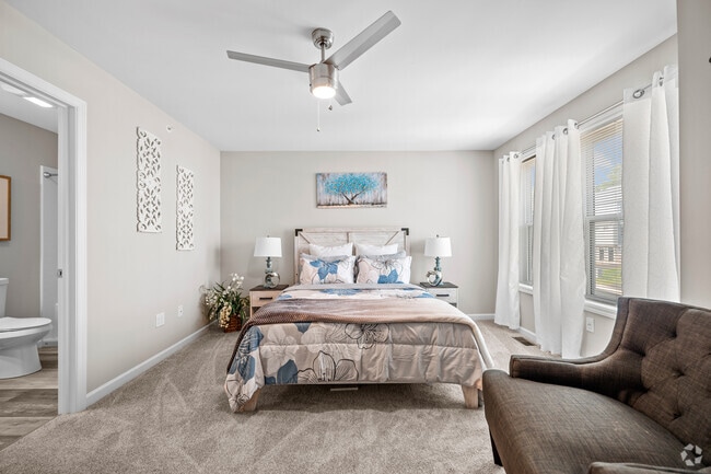 2BR, 2 BA - 1,229SF