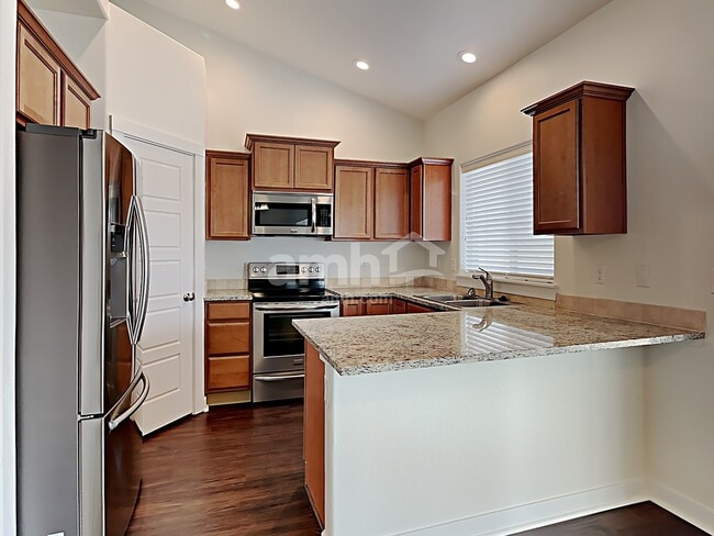 Photo - 6050 N Seacliff Ave