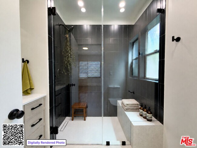 1947 Clinton St Unit 700