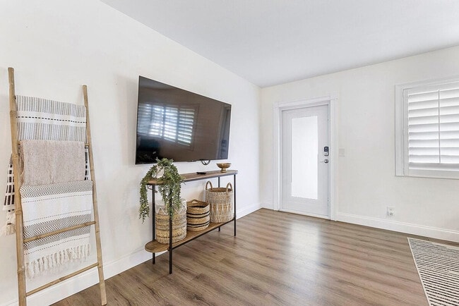 Photo - 110 SE 11th Ct Unit ID1023090P