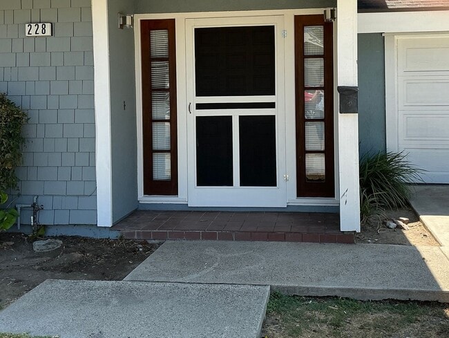 Photo - Grand (404) / E. Culver Ave (228) Unidad Culver (228)