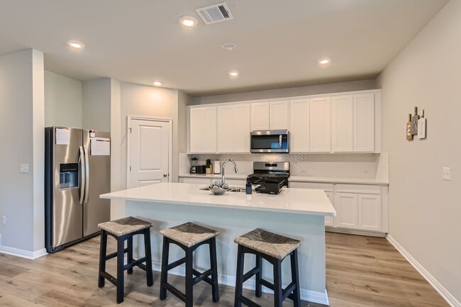 Photo - 6310 Rounded Pebble Ln