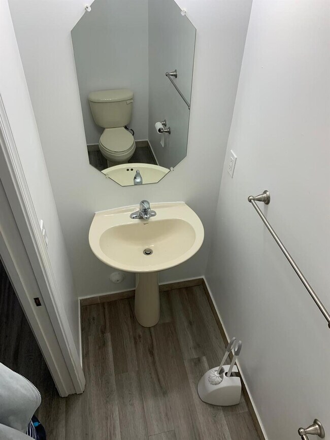 Photo - 2663 SW 82nd Ave Unit 104