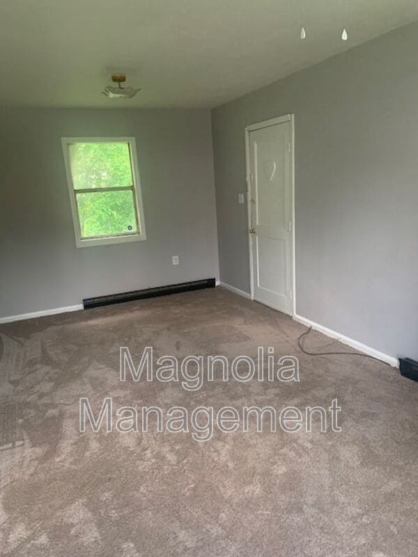 Photo - 600 East Ave