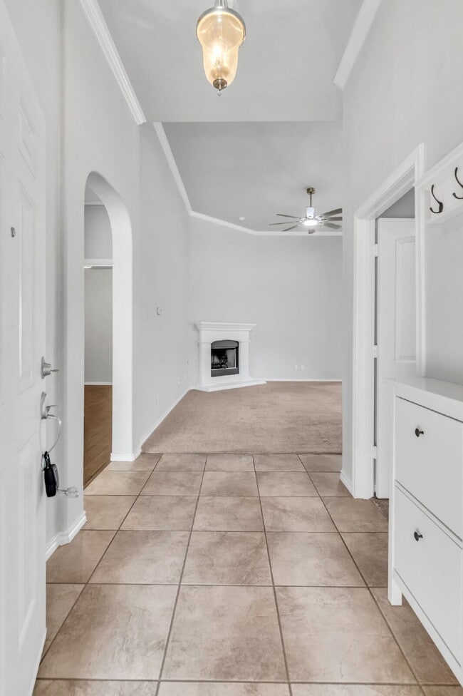 Photo - "Spacious 4-Bedroom Home with Chef’s Kitchen and a Master Retreat!"