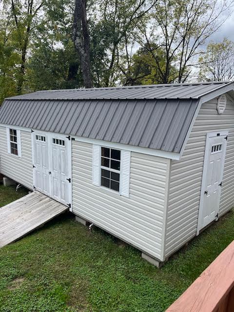 Photo - 1844 Willow Rd
