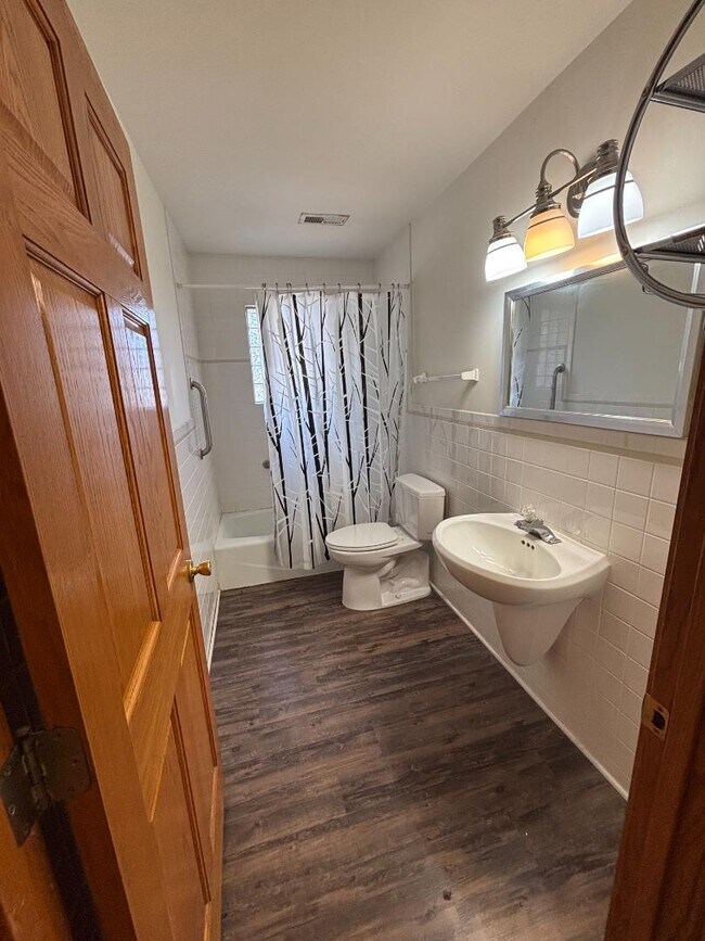 Photo - 3200 W 22nd St