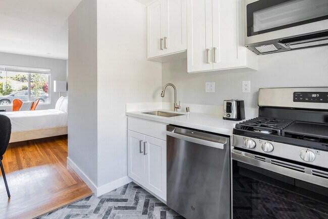 Photo - 1058 Noel Dr Unit FL0-ID1862