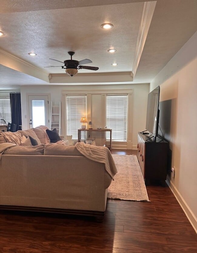 Photo - Ridgewood West End Home