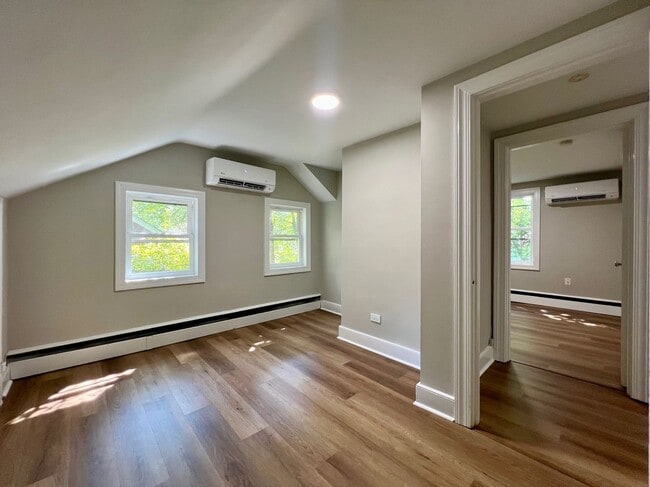 Photo - Pet-Friendly Fry's Spring Apartment
