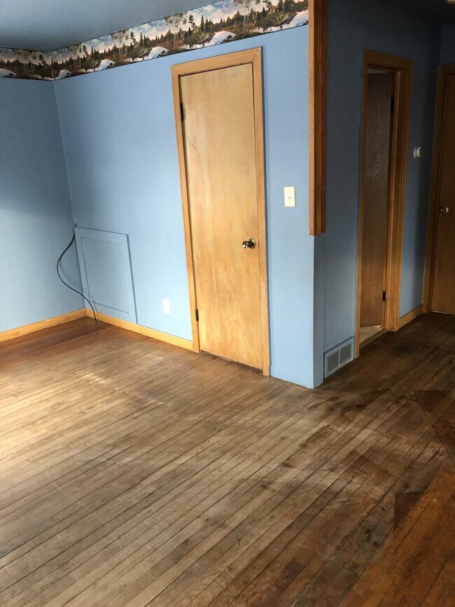 539 Elm St