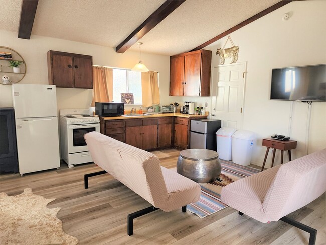 Photo - H410000 Unit B