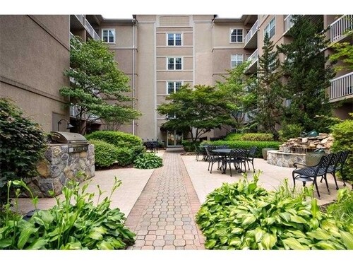 Garden with Grill area
