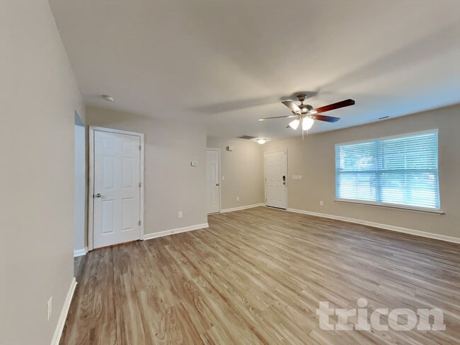 Photo - 2820 Wild Poplar Way