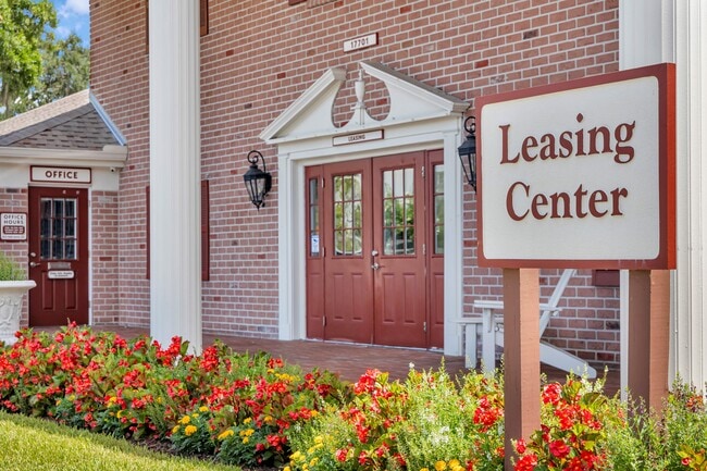 Photo - Lake Carlton Arms