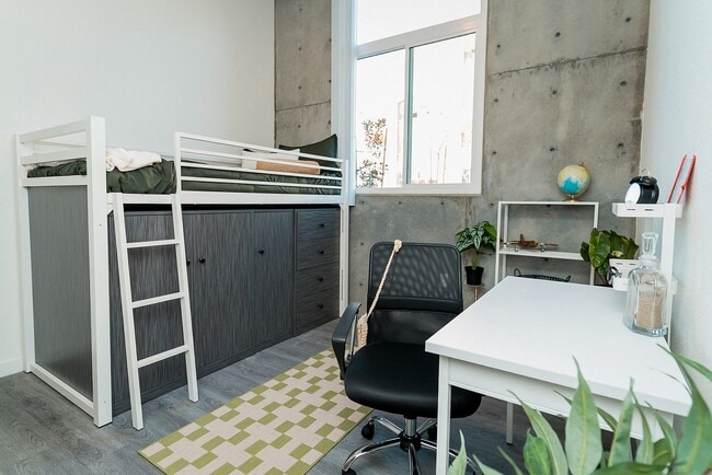Private Bedroom
