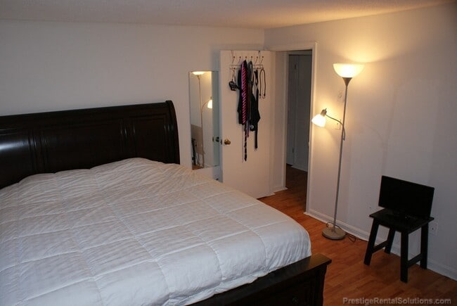 Photo - 250 Spring Cir Unit 1
