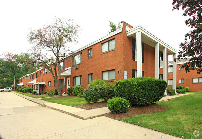Building Photo - Arlen Terrace Rental