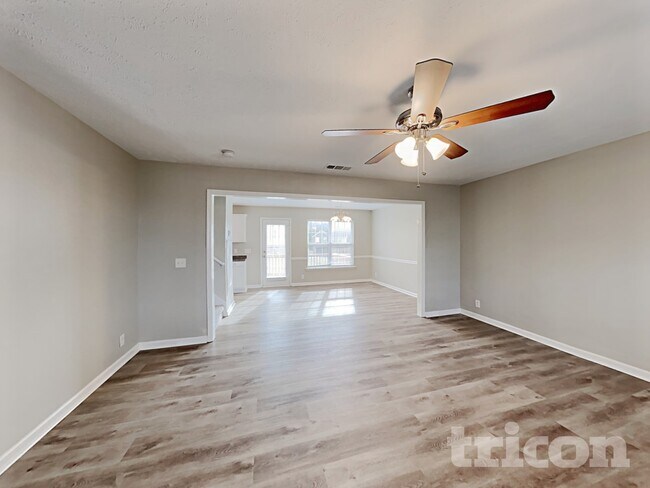 Photo - 1421 E Nir Shreibman