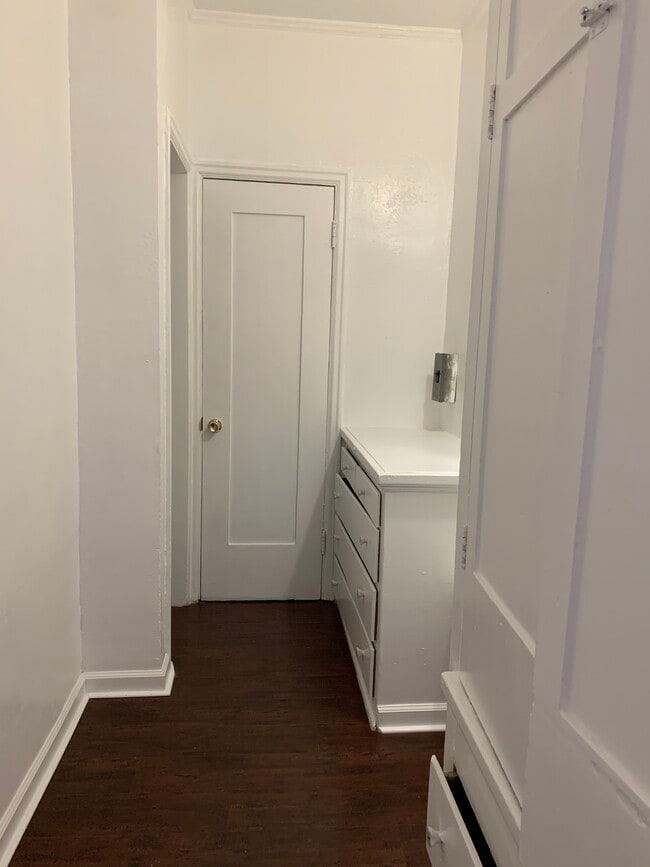 Photo - 3701 W 1st St Unit 307