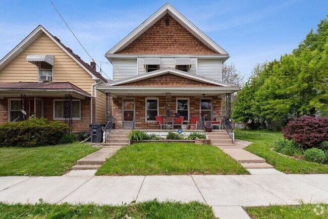 Building Photo - 223 E Weber St Rental