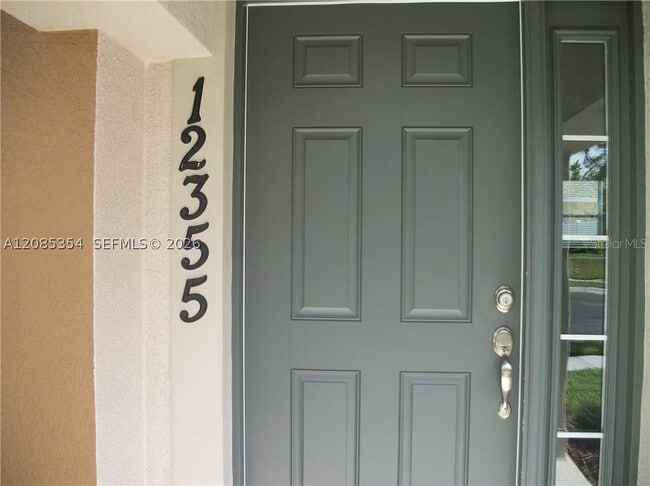 12355 Langstaff Dr