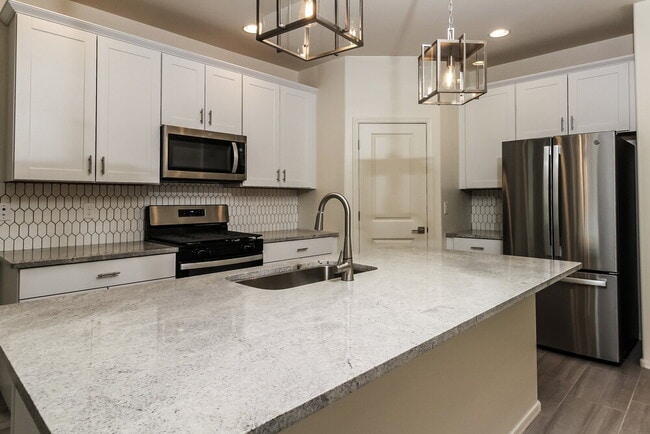 Photo - 13146 N Grayson Dr