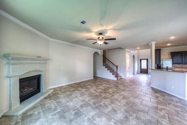 Photo - 27 S Sawbridge Cir