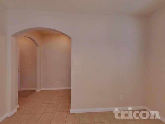 Photo - 4607 Le Villas